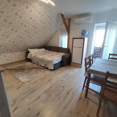 Royal De Lux Apartamento Hajdúszoboszló Exterior foto