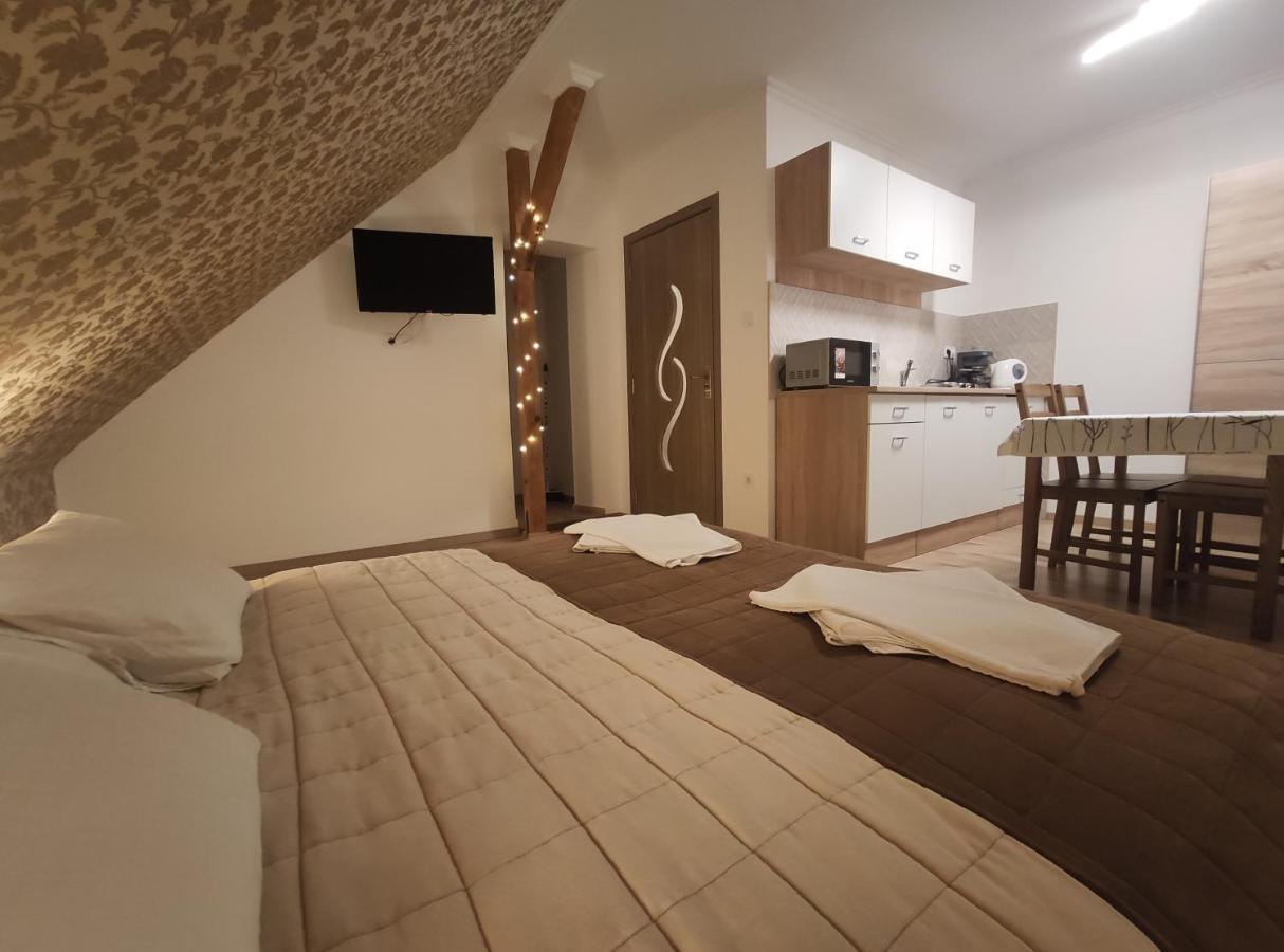 Royal De Lux Apartamento Hajdúszoboszló Exterior foto