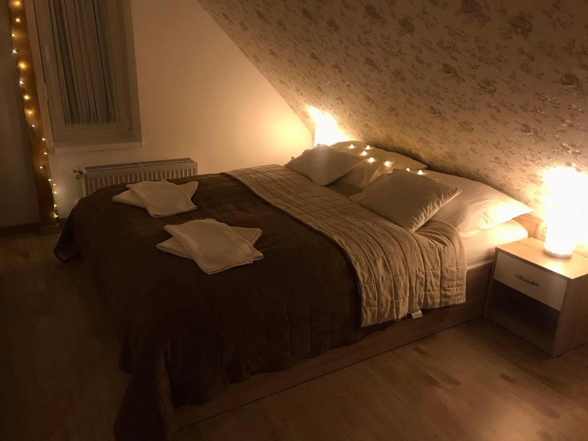 Royal De Lux Apartamento Hajdúszoboszló Exterior foto