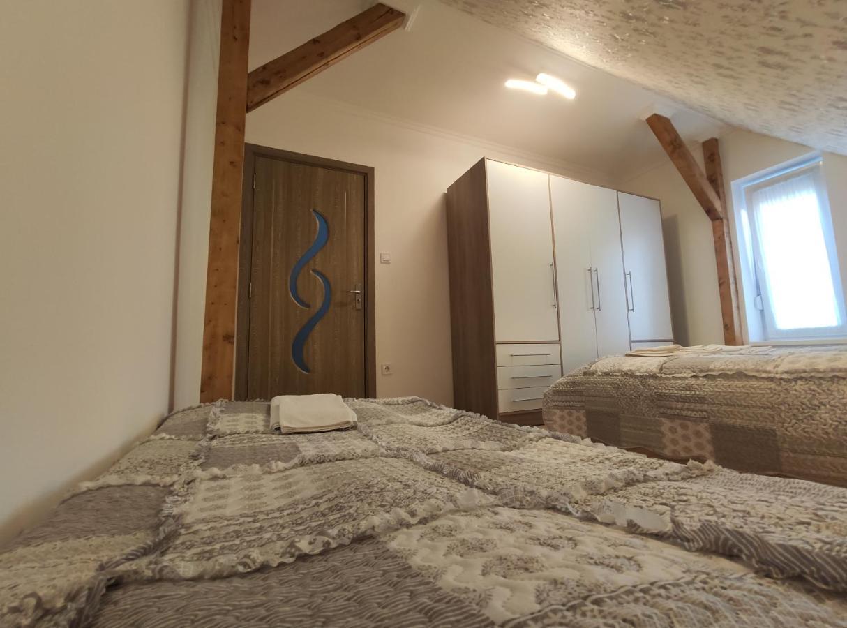 Royal De Lux Apartamento Hajdúszoboszló Exterior foto